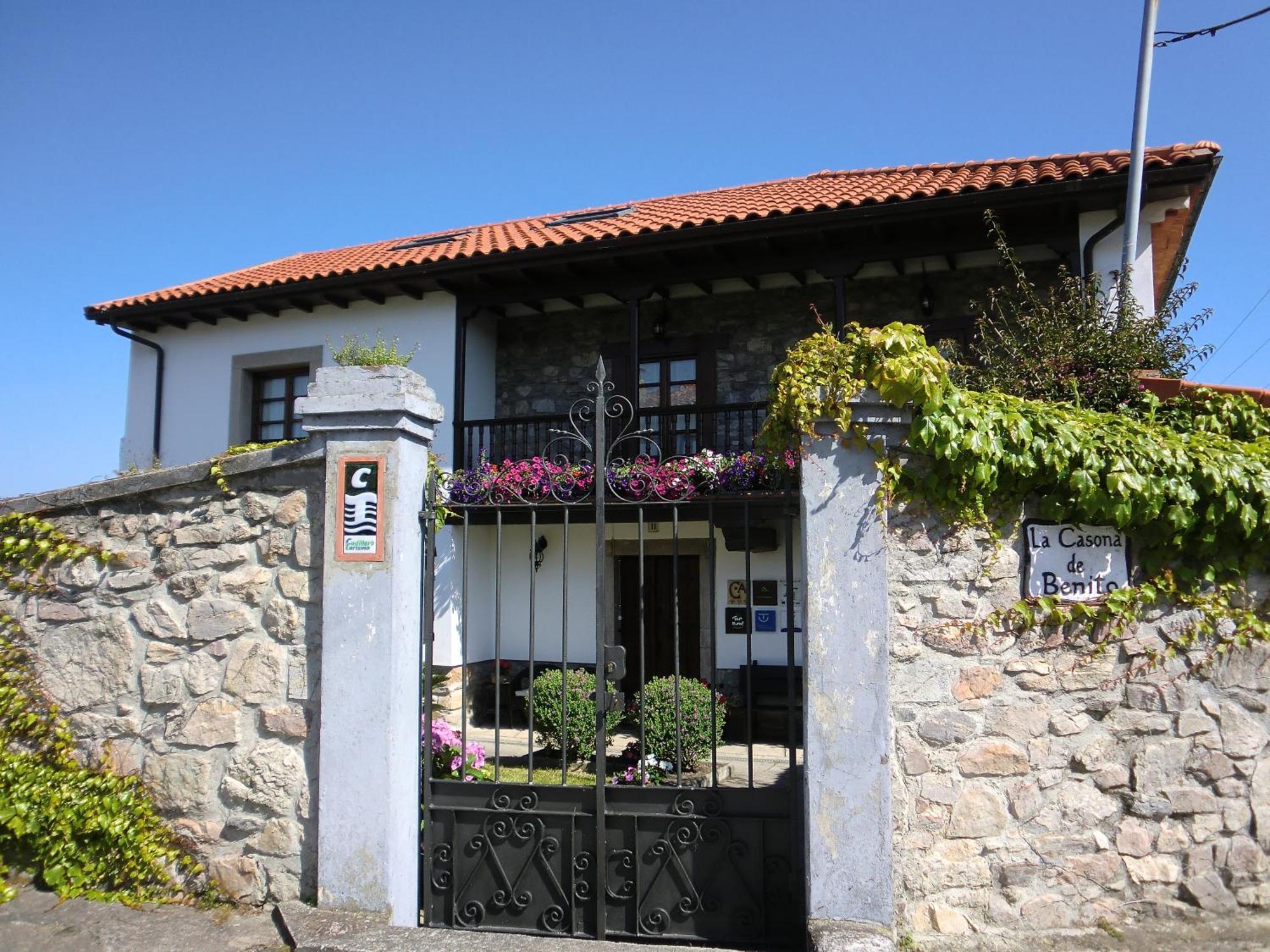Penzion La Casona De Benito Cudillero Exteriér fotografie